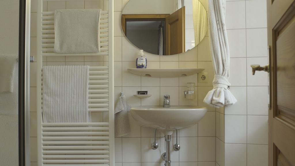 Faehrhaus Hotel Waldshut-Tiengen Δωμάτιο φωτογραφία